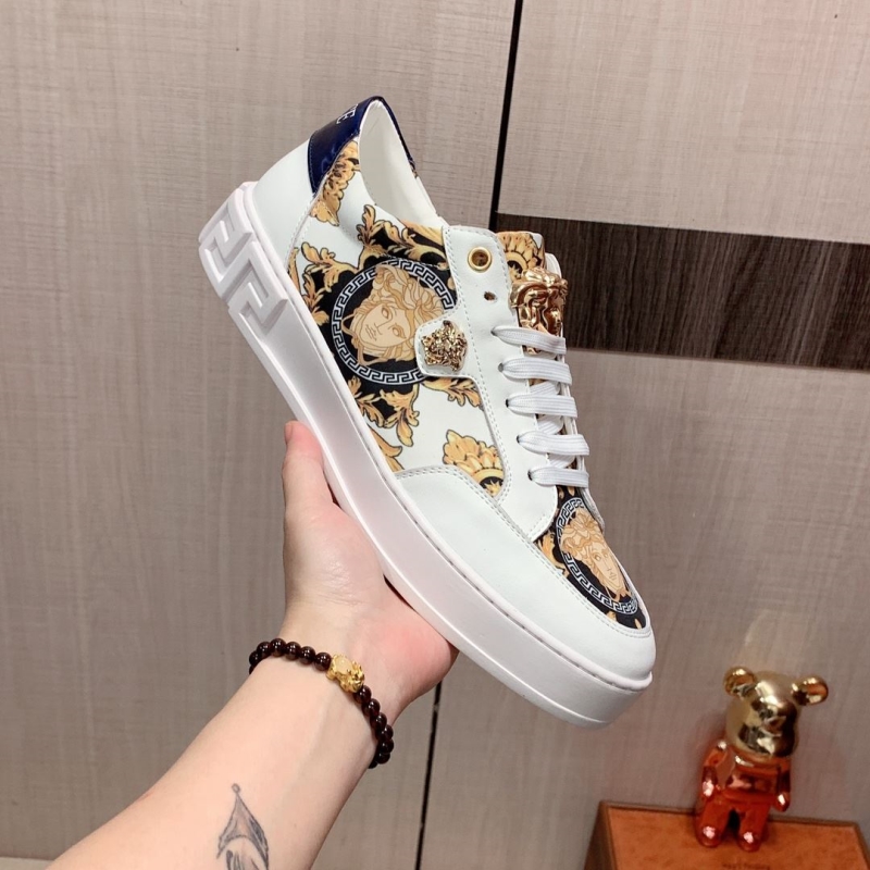 Givenchy Sneakers